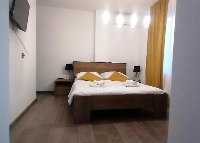 Elin's In Center Apartament