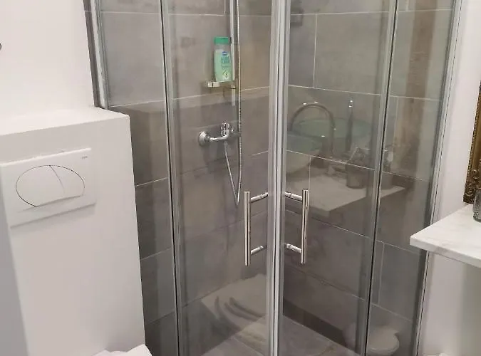 Elin's In Center Apartman Pula